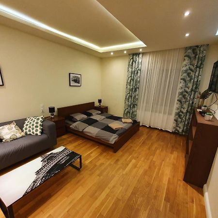 クラクフApartament Debnickiアパートメント エクステリア 写真